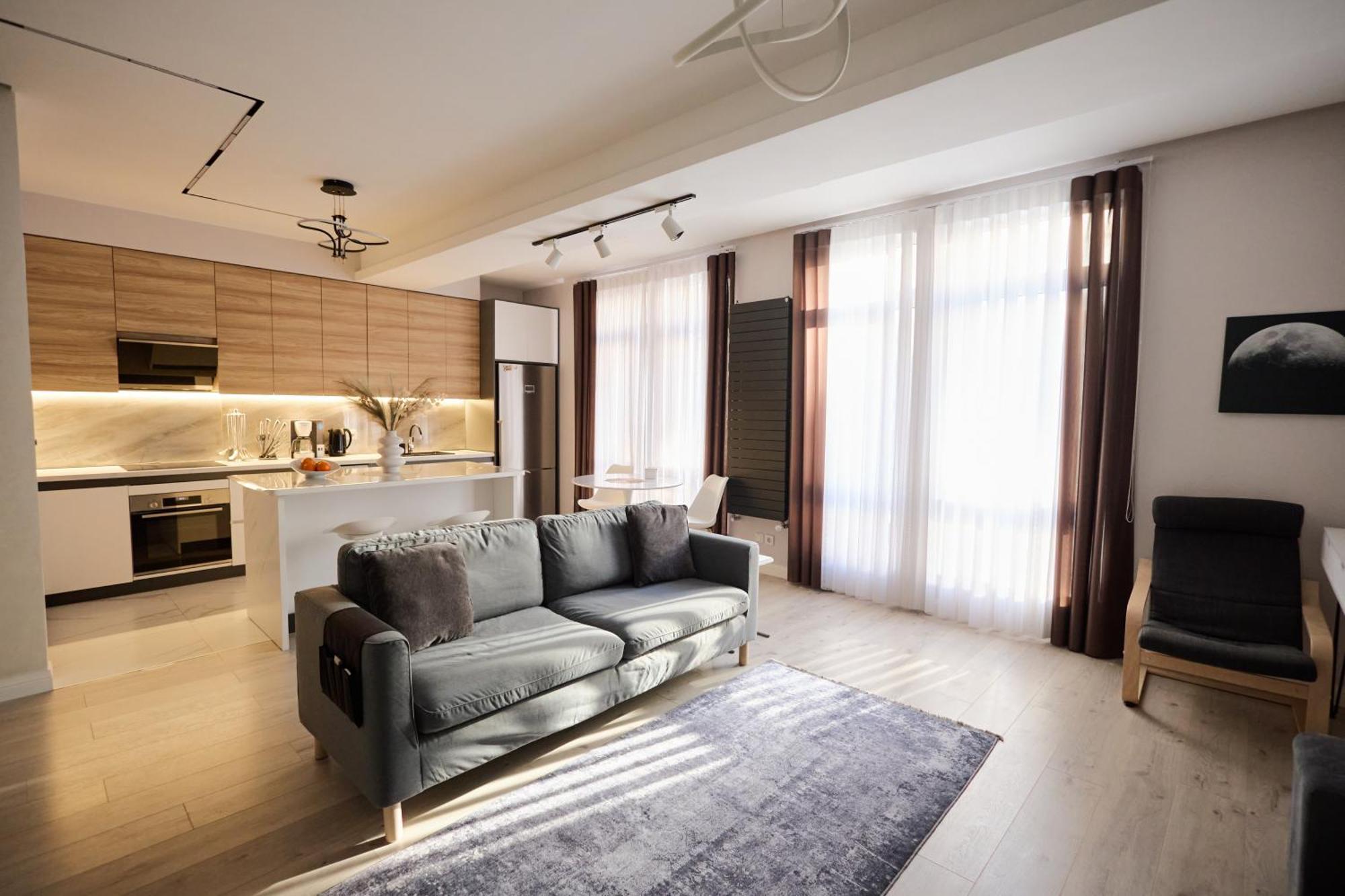 Lovely 1-Bedroom Rental Unit In Downtown Dushanbe Luaran gambar